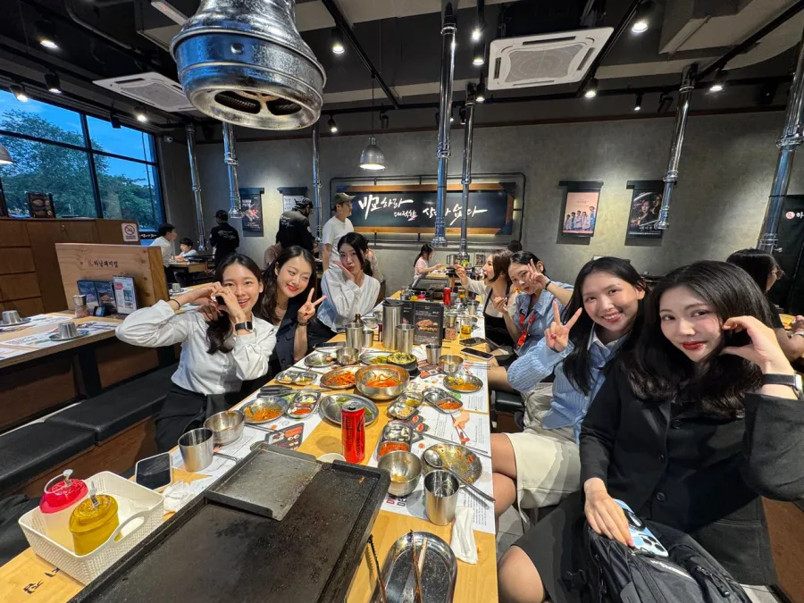 Happy Moment hanam bbq rimbayu!! Best restaurant
